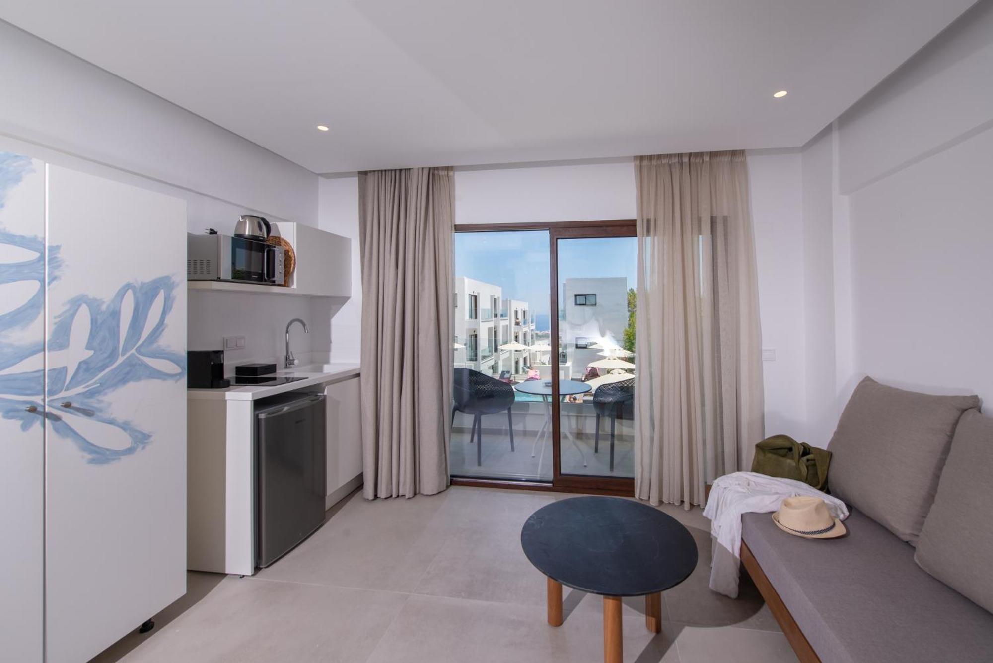 Mika Villas & Suites Hersonissos  Pokoj fotografie